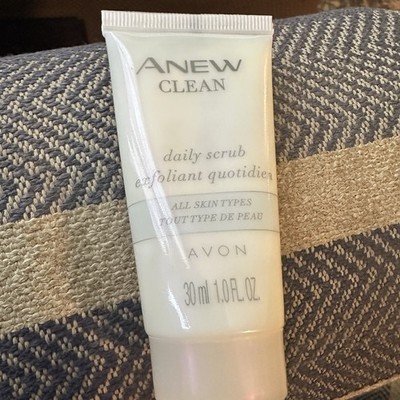 Avon Anew Clean Refining Daily Scrub Cleanser Travel 1.0 oz