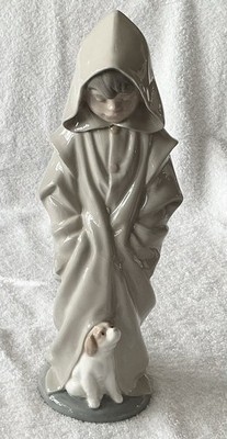 Nao By Llardo 1982  Boy In Hooded Monk Cloak With Dog  #0354 10 1/2 Inches Tall 