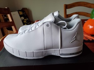 jordan team elite 2 low white