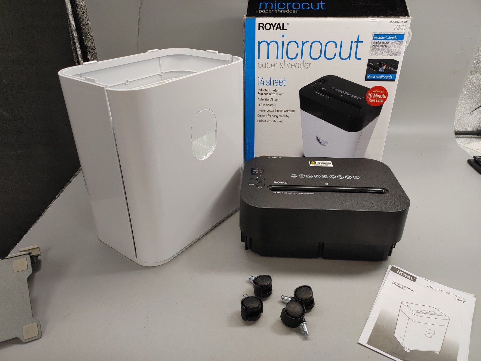 ROYAL Microcut Paper Shredder 14 Sheet, Casters, Auto Start/