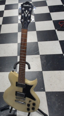 Washburn WI-64 Aged White Electric Guitar with Voice Contour Control