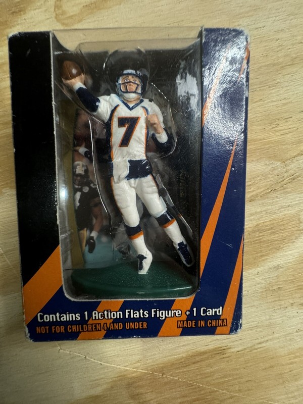 Denver Broncos 1998 Topps Football Kickoff JOHN ELWAY Flat Foil Stamped Card #7