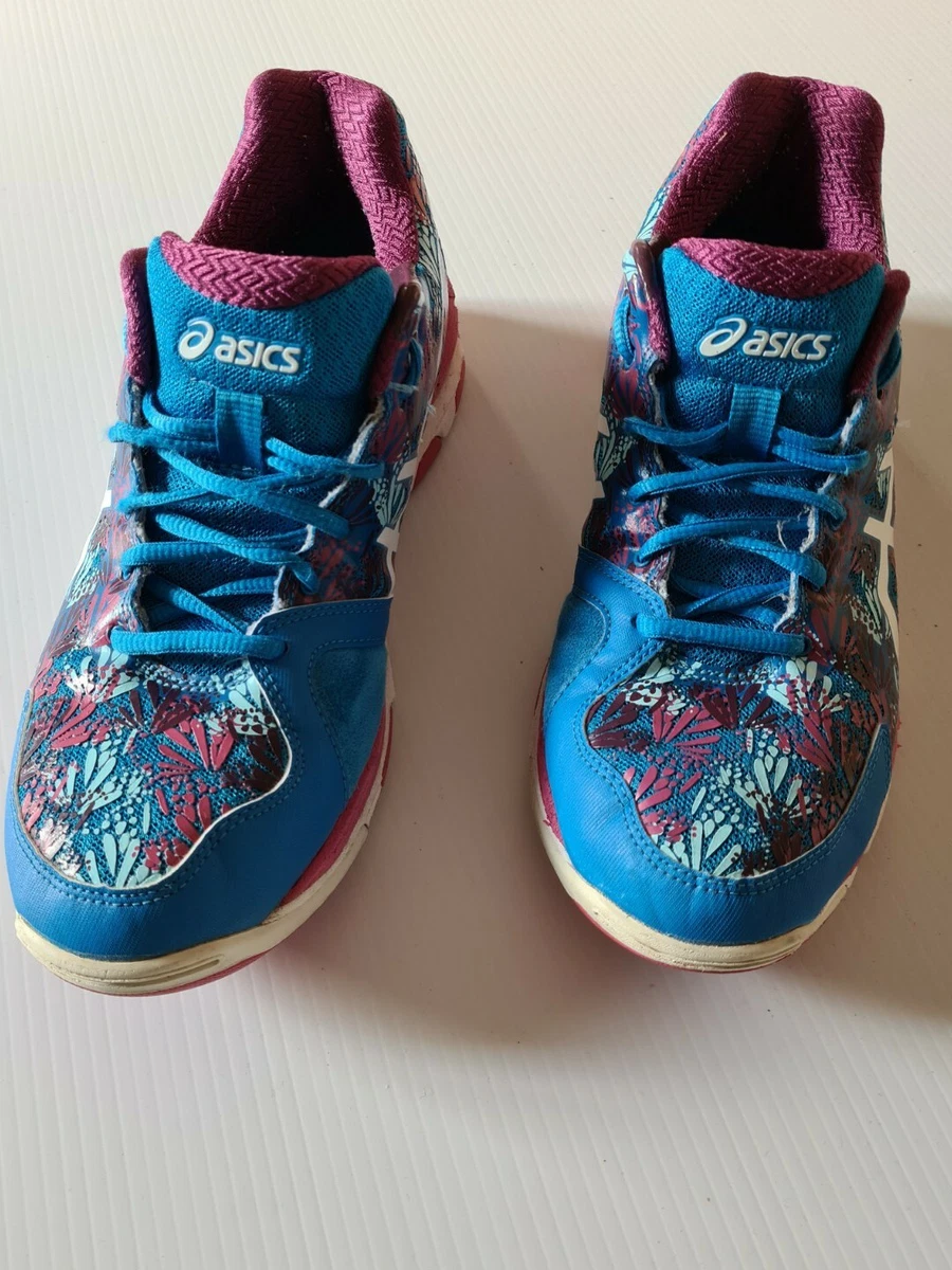 Asics professional store netball trainers