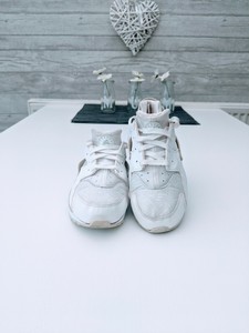 nike huarache size 2 uk