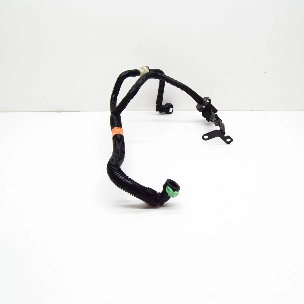 FORD MONDEO MK5 Fuel Vapour Separator Tube 2595568 DG93-9D289-HE 