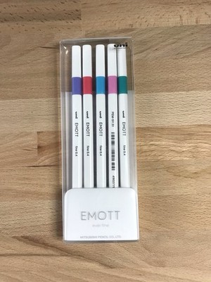 Mitsubishi Uni Emott Fineliner