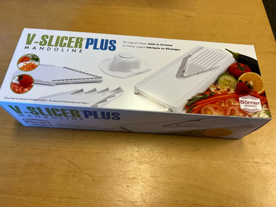 Swissmar Borner - VPower Mandoline - White V-7000WH in opened retail box