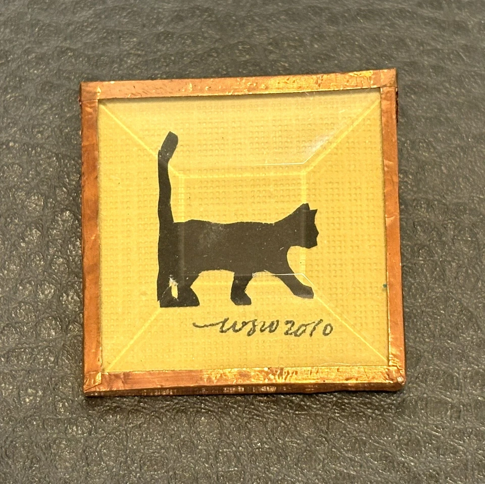 Broche de vidrio biselado con marco de cobre WSW estilo vintage gato negro tono dorado Foto 3 de 4