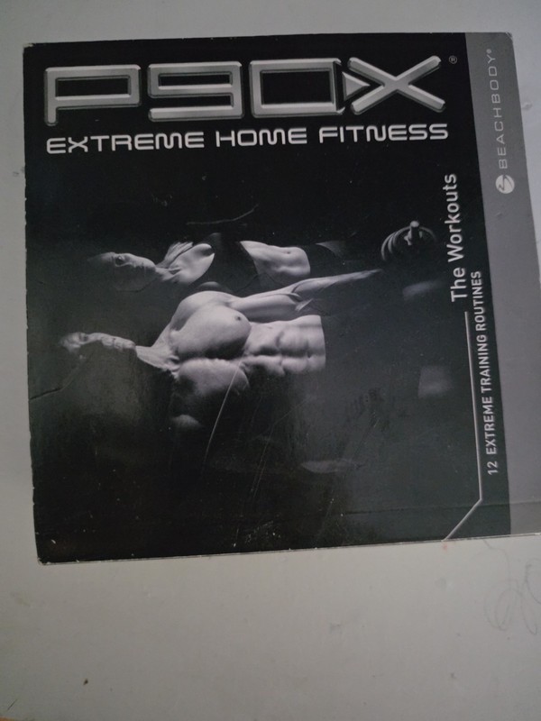 Beachbody P90X Extreme Home Fitness Workout Complete 12 DVD Set & Fitness Guide