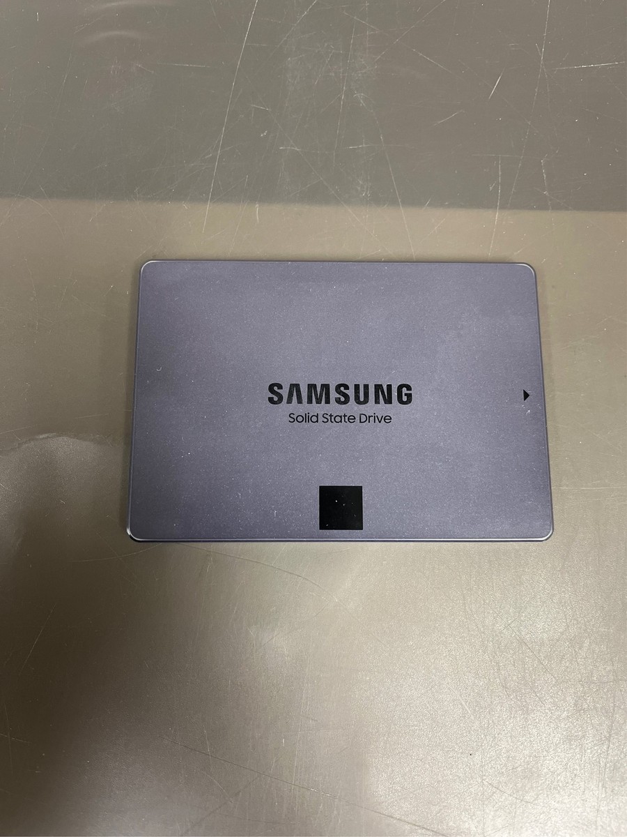 SAMSUNG 870 QVO MZ-77Q8T0BW 8TB 2.5