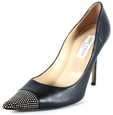 Zapatos de salón JIMMY CHOO $795 de cuero negro AMIKA con tachuelas punta 39