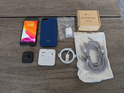 Unlocked iPhone 8 64GB Space Gray MQY2LL/A  iOS 16+ EXTRAS!!!