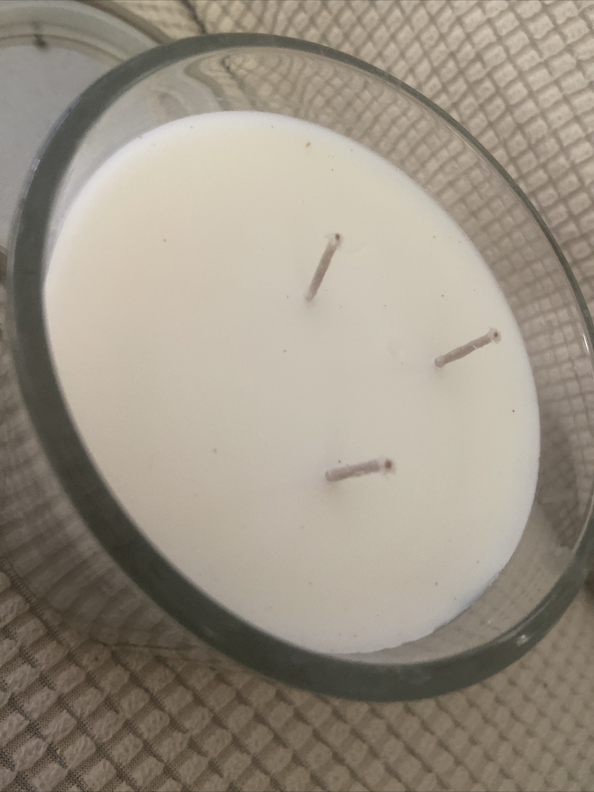 Hudson 43 NEW 14 OZ Tea Leaves Scent 3-Wick Candle Home Decor