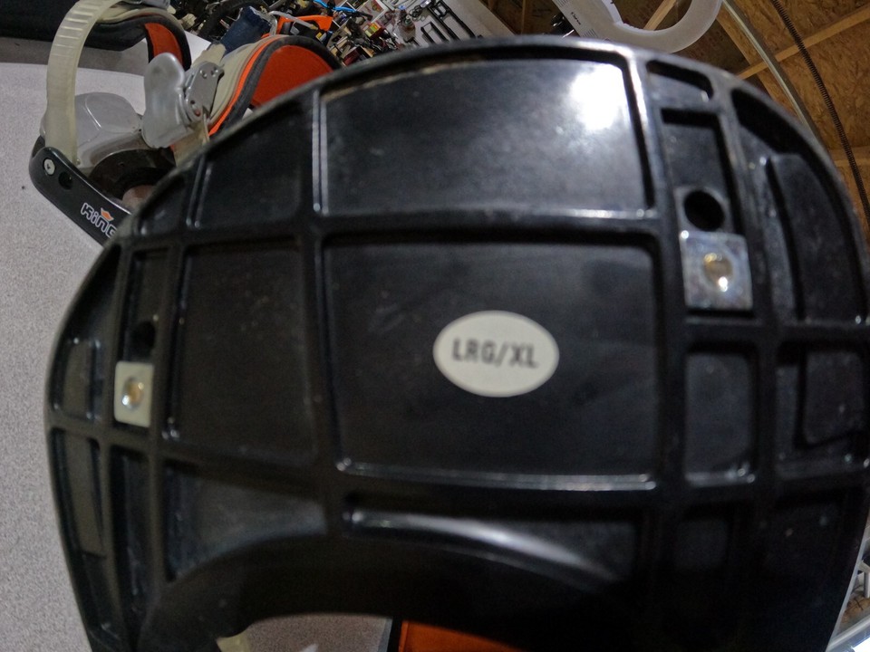 Kingpin snowboard bindings with plates size LG / XL eBay