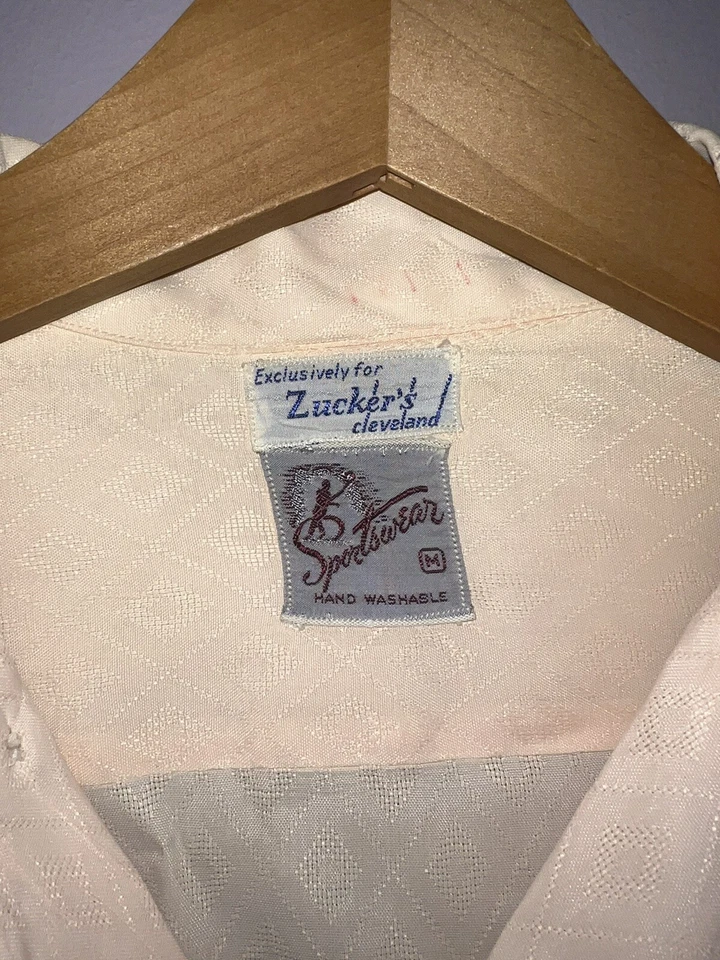 VINTAGE 1950's SPORTSWEAR LOOP COLLAR FLAT BOTTOM RAYON SHIRT ROCKABILLY - Image 4 of 4