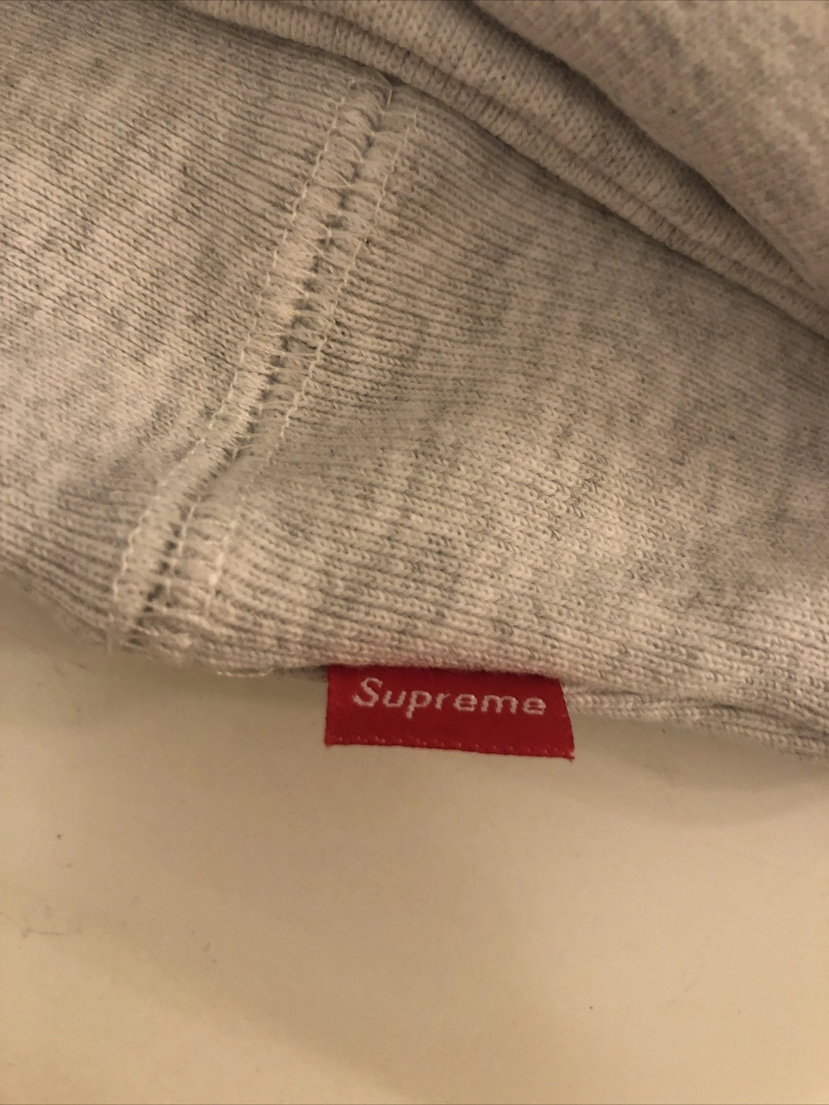 Felpa con cappuccio ricamata Supreme FW15 nuova media grigio cenere