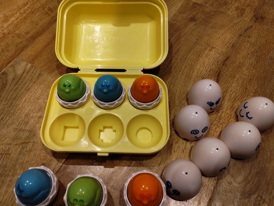 Tomy Toomies Hide and Squeak Eggs Baby Toy - Image 4 of 4