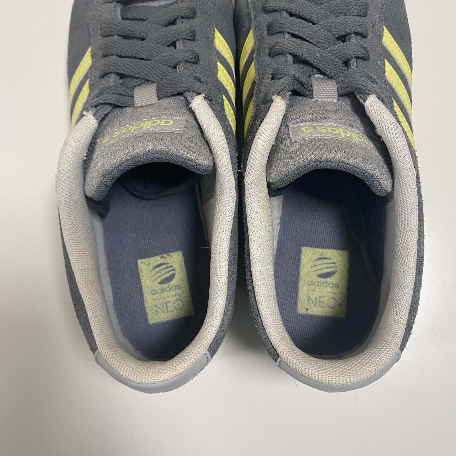 Adidas Neo Shoes Mens 8 Cloudfoam Super Daily Sneakers Gray Yellow Suede Casual thumbnail 4