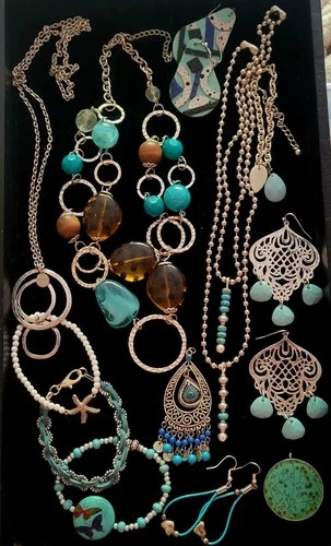 VTG Boho Costume Jewelry Lot Necklaces Bracelets Pendants Earrings FAB COLORS
