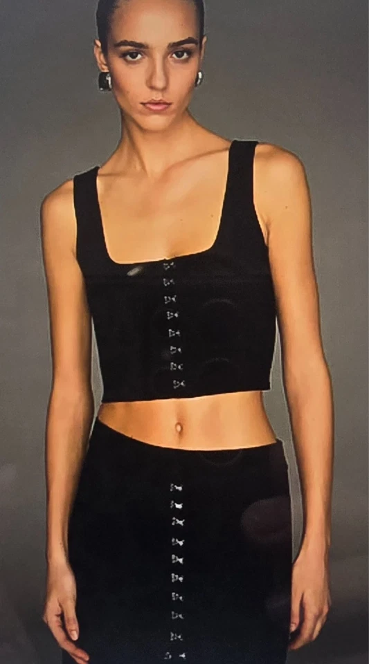 Camiseta sin mangas Victoria Secret para mujer corta cierre de gancho y ojo negra talla L nueva Foto 3 de 4