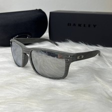 Oakley Holbrook Sunglasses Grey Woodgrain Frame Silver Mirror Polarized OO9102