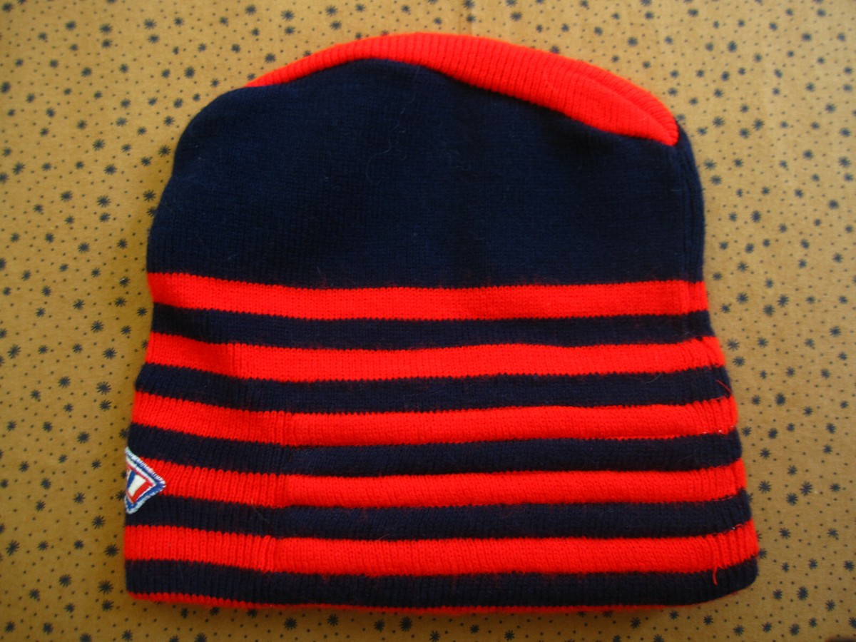 Bonnet D'hiver Vintage Norvège à 2 Pompons - Thème Ski - Occasion Bon état (taille Unique)