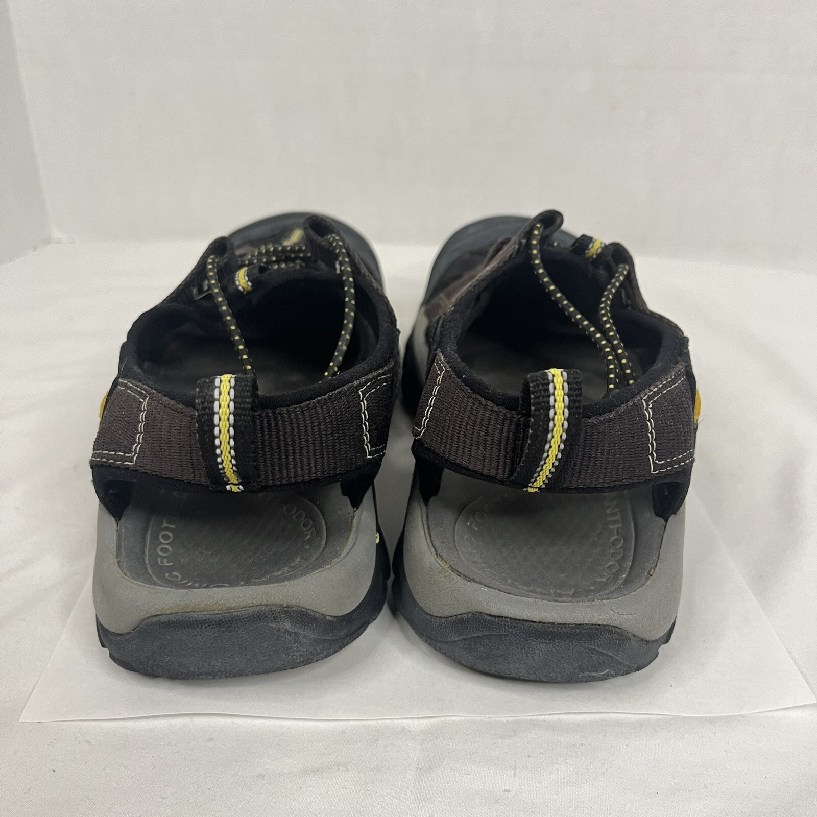 Keen Newport H2 sandali acqua punta chiusa sandali pescatore atletici neri uomo 9