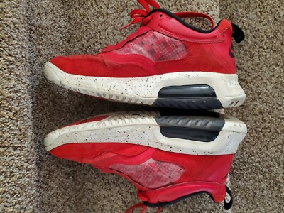 Men's Nike Air Jordan Max 200 Jumpman Basketball Shoe Size 8.5 Red