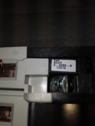 EATON CE15KN3 SER B1 24 VAC 9-3285-6 - Picture 6 of 8