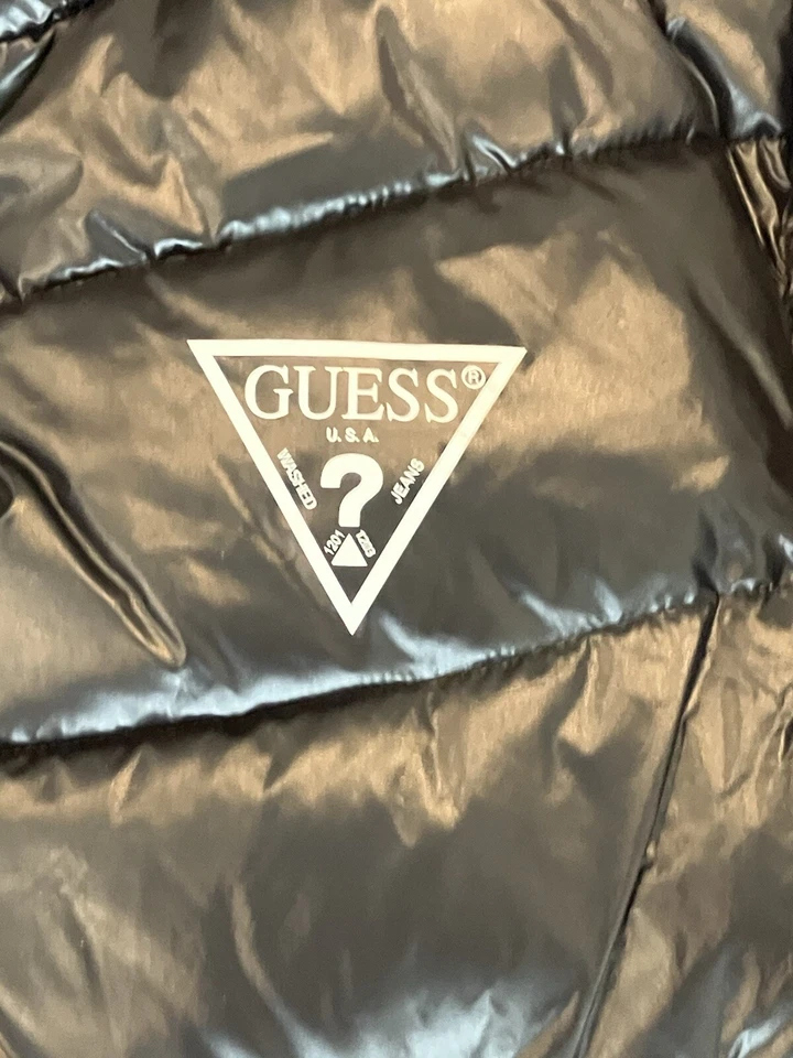 NWT $225 Men’s GUESS Black Puffer with BLACK ZIP Winter Jacket Coat Size XL - Image 4 of 4