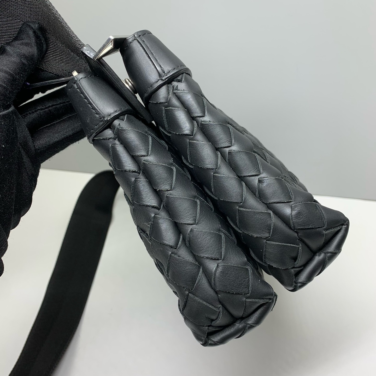 Bottega Veneta Intrecciato 651938V2E428803 Messenger Bag thumbnail 5