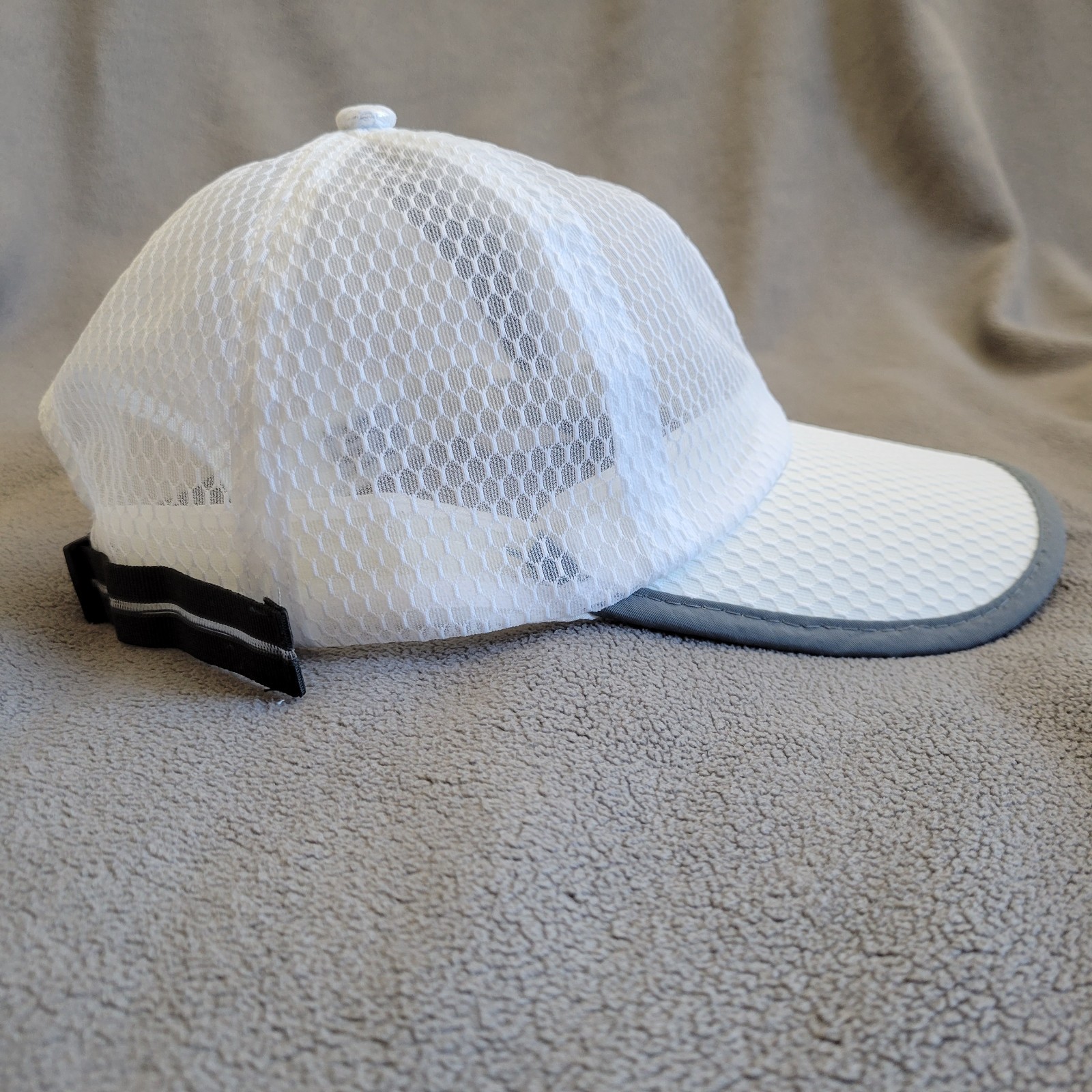 ELLEWIN Hat Cap White Mesh Adjustable Breathable … - image 5