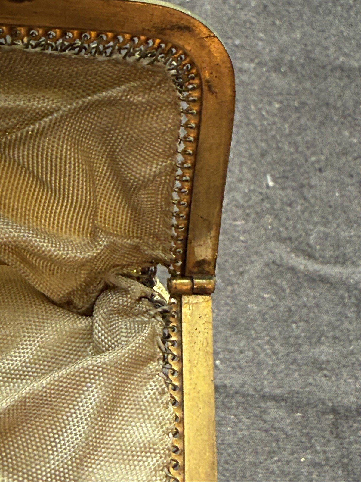 Antique 1920's Art Deco Metal Mesh Dresden Emboss… - image 14