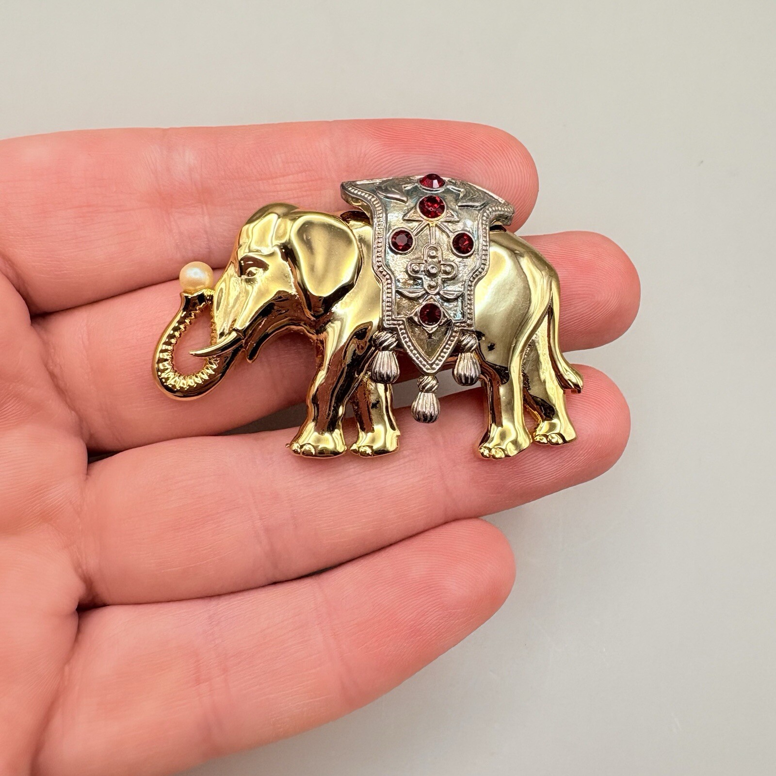 Vintage Edgar Berebi Elephant The Charm Of India 1868 Limited Edition  Brooch