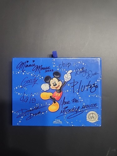 Disney Resort Official Autograph Book - Picture 2 of 5