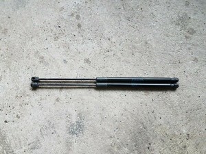 BMW X1 E84 Gasdruckfedern Heckklappe 2990136