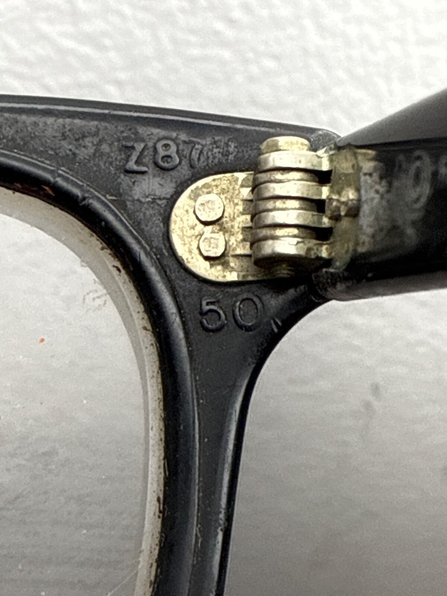 Vintage American Optical Flexi-Fit Eyeglasses 6 MZ87 Black Framed