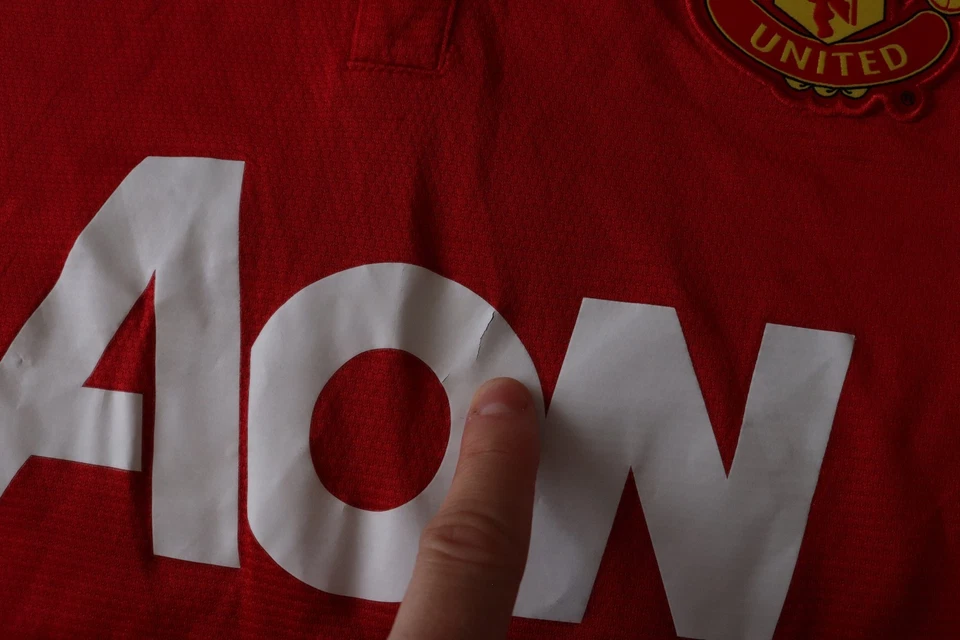 CAMISETA DE FUTBOL LOCAL DEL MANCHESTER UNITED 2013 2014 CAMISETA ROBIN VAN PERSIE GRANDE Foto 4 de 4