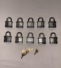 Master Lock Commercial 25 Lots of 10 Keyed Alike Padlocks Silver/Black