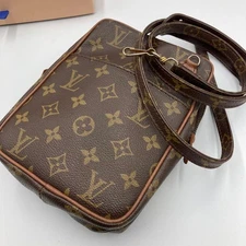 Authentic Excellent Condition Louis Vuitton Danube Monogram Shoulder Bag 85A
