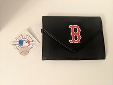 Brand New MLB Boston Red Sox Women's Black Gibson Wallet Clutch New with tags