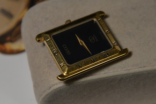 Vintage GUCCI 4200 18K GP Quartz Men's Rectangular Watch--4 Repair - Picture 3 of 12