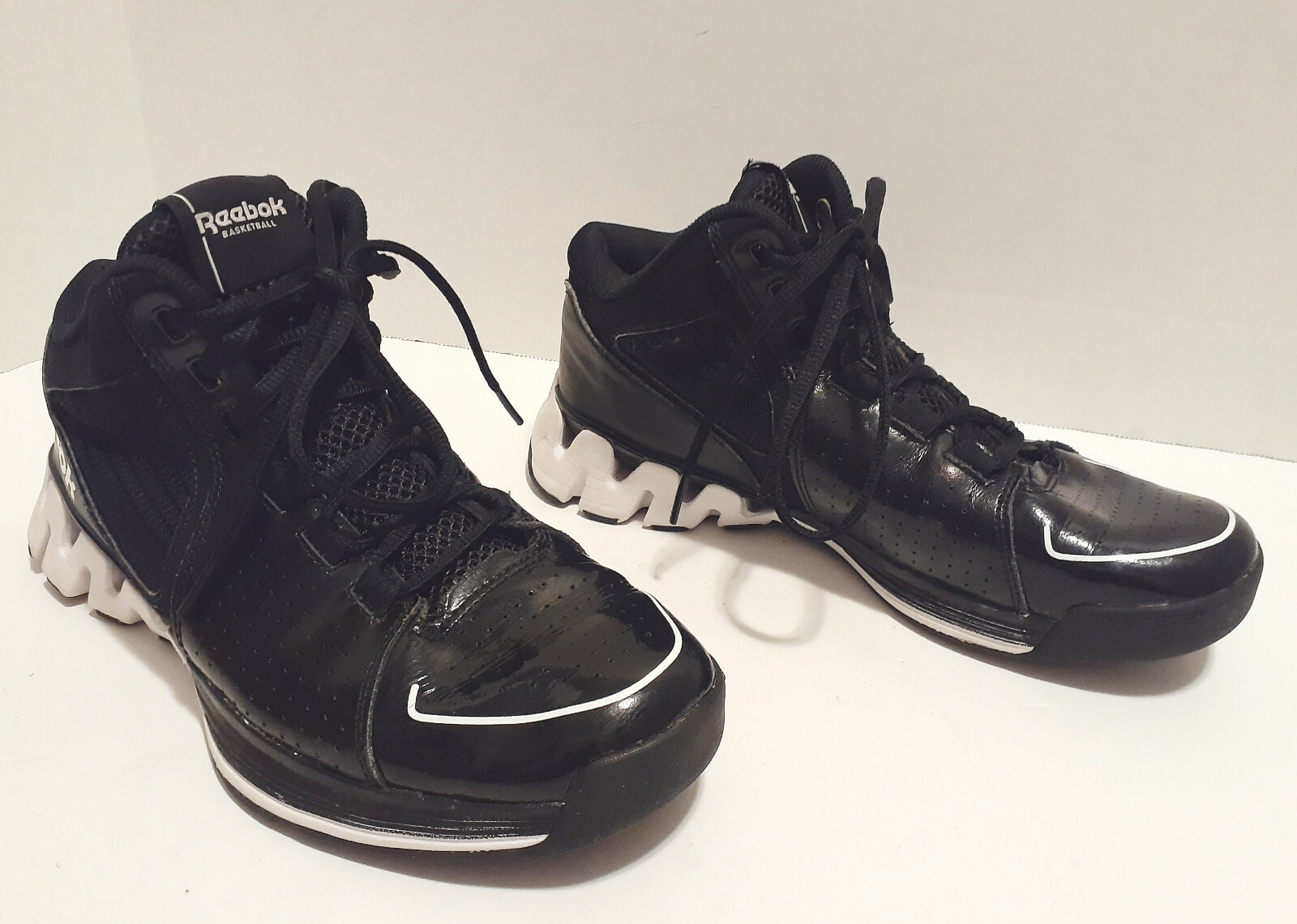 Reebok ZigTech Black Leather Lace Up 