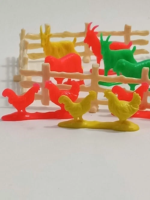 Lote de colección de mini animales de granja de plástico colorido Foto 4 de 4