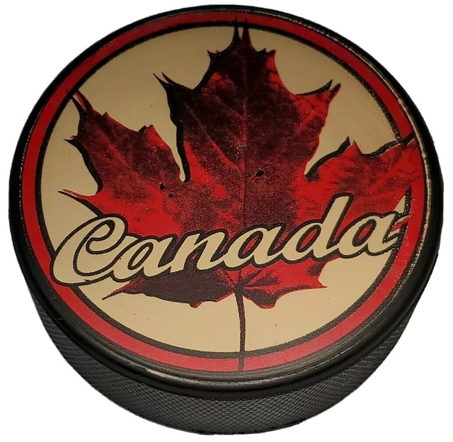 TEAM CANADA 🇨🇦 VINTAGE OFFICIAL HOCKEY PUCK MADE IN 🇨🇳 OLD GEM! eBay
