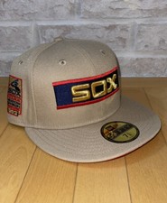 New Era 59Fifty Chicago White Sox Fitted Hat Size 7 3/8 Red UV 1983 Side Patch