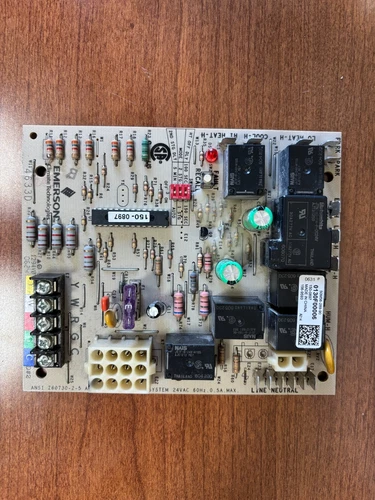 Emerson 50M56-289-90 / 0130F00006  Goodman Amana Furnace Control Board