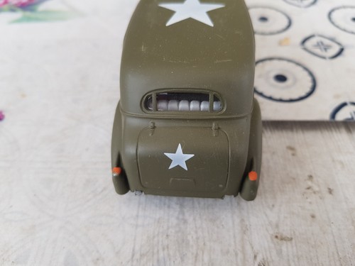 Rextoys: Cadillac V16 US berlina militare oliva - Foto 4 di 5