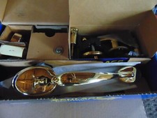 1 New in Opened Box SCHLAGE ENTRANCE HANLE SET LEVER SET Lockset LOCKSMITH