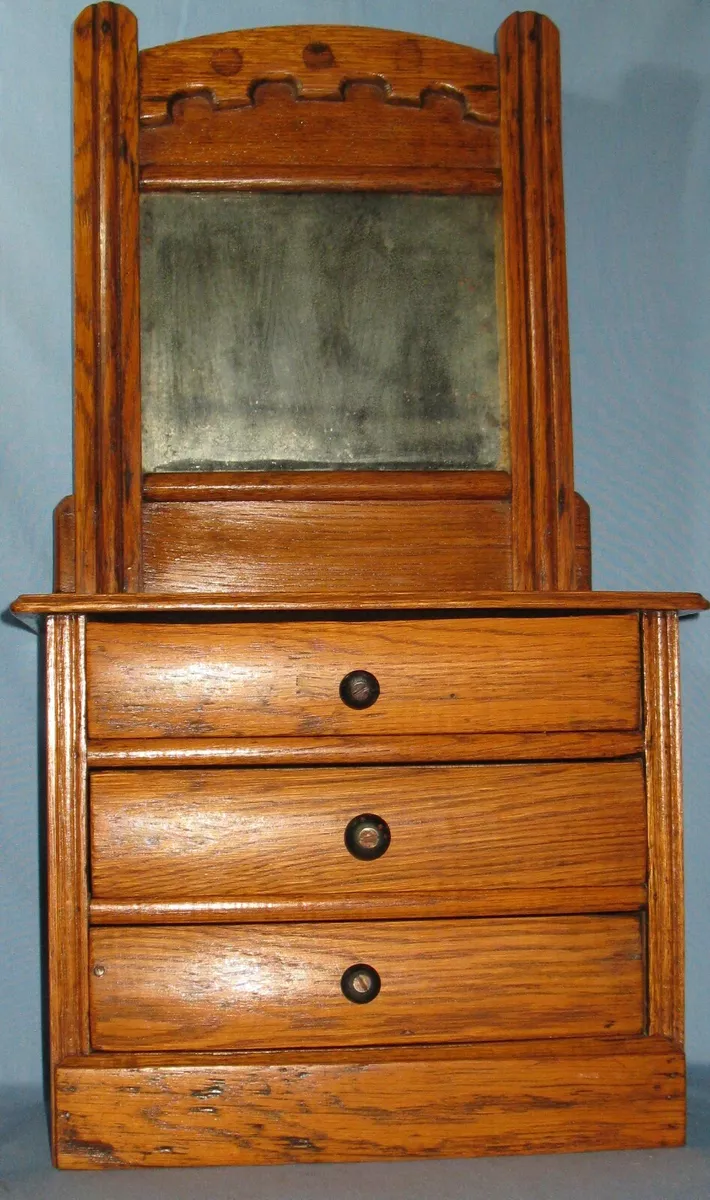 ANTIQUE OAK 3 DRAWER DOLL DRESSER CHEST JEWELRY BOX SALESMAN SAMPLE w MIRROR